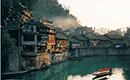 長(zhǎng)沙到張家界溶洞奇觀黃龍洞、地質(zhì)公園張家界國(guó)家森林公園汽車三日游（早班）